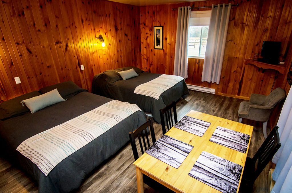 Chambre standard avec cuisinette #5 -chalet Fjord du Saguenay